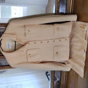 Chanel 1989 tweed skirt suit 💛